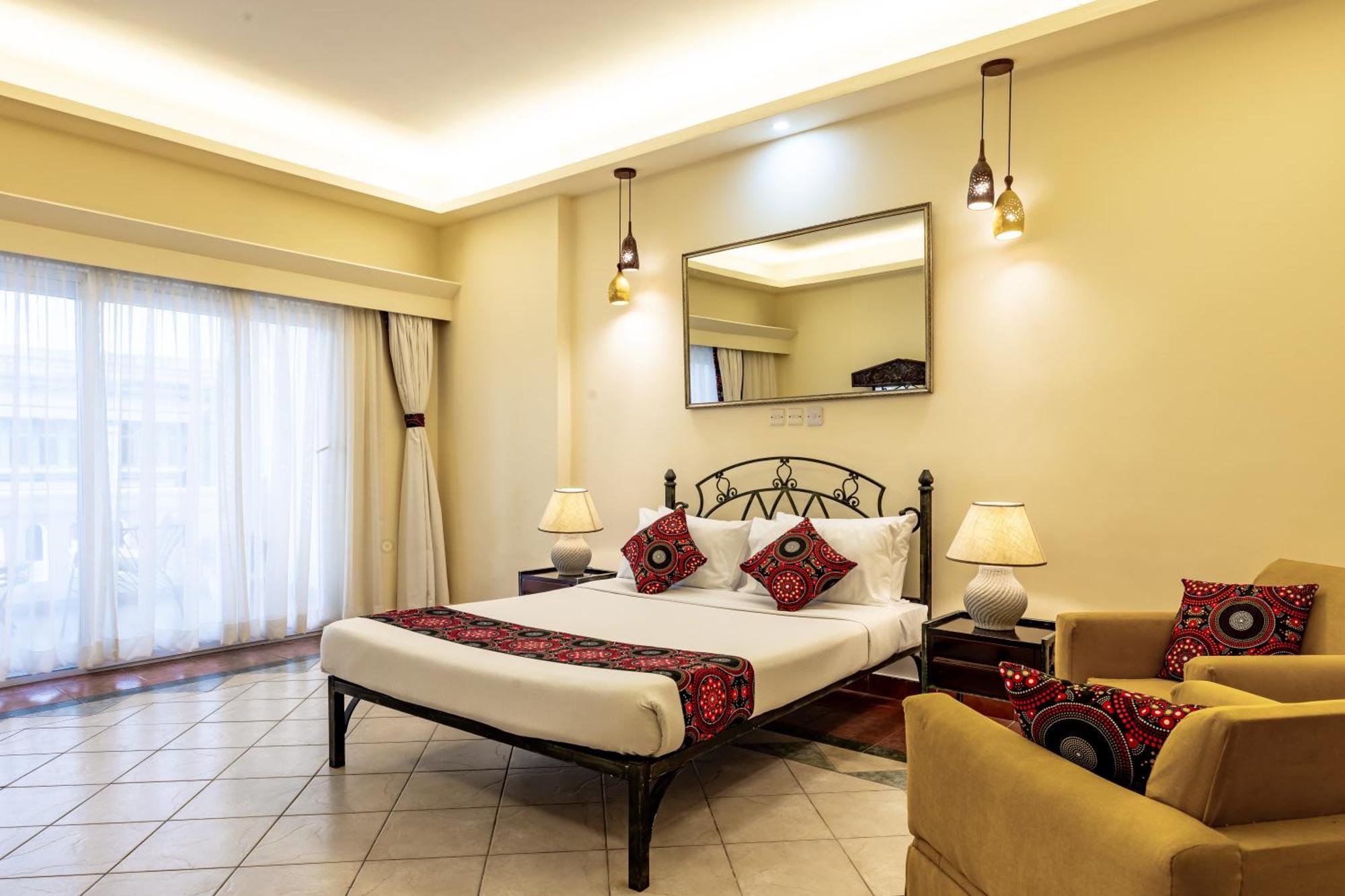 Sentrim Castle Royal Hotel Mombasa Bagian luar foto
