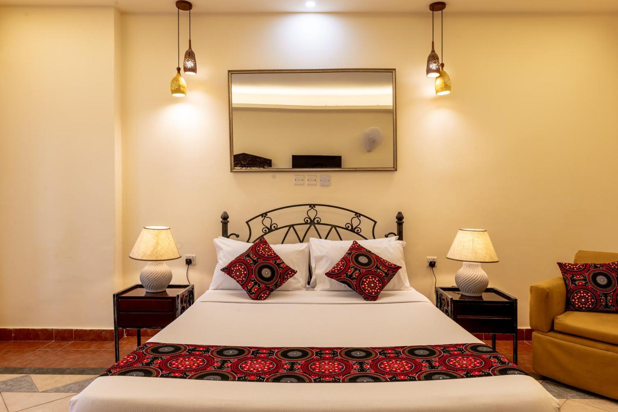 Sentrim Castle Royal Hotel Mombasa Bagian luar foto