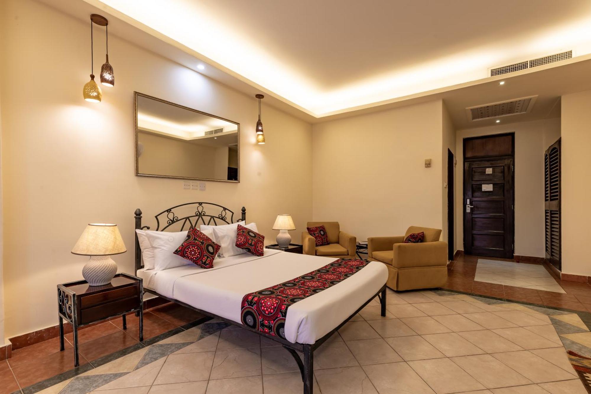 Sentrim Castle Royal Hotel Mombasa Bagian luar foto